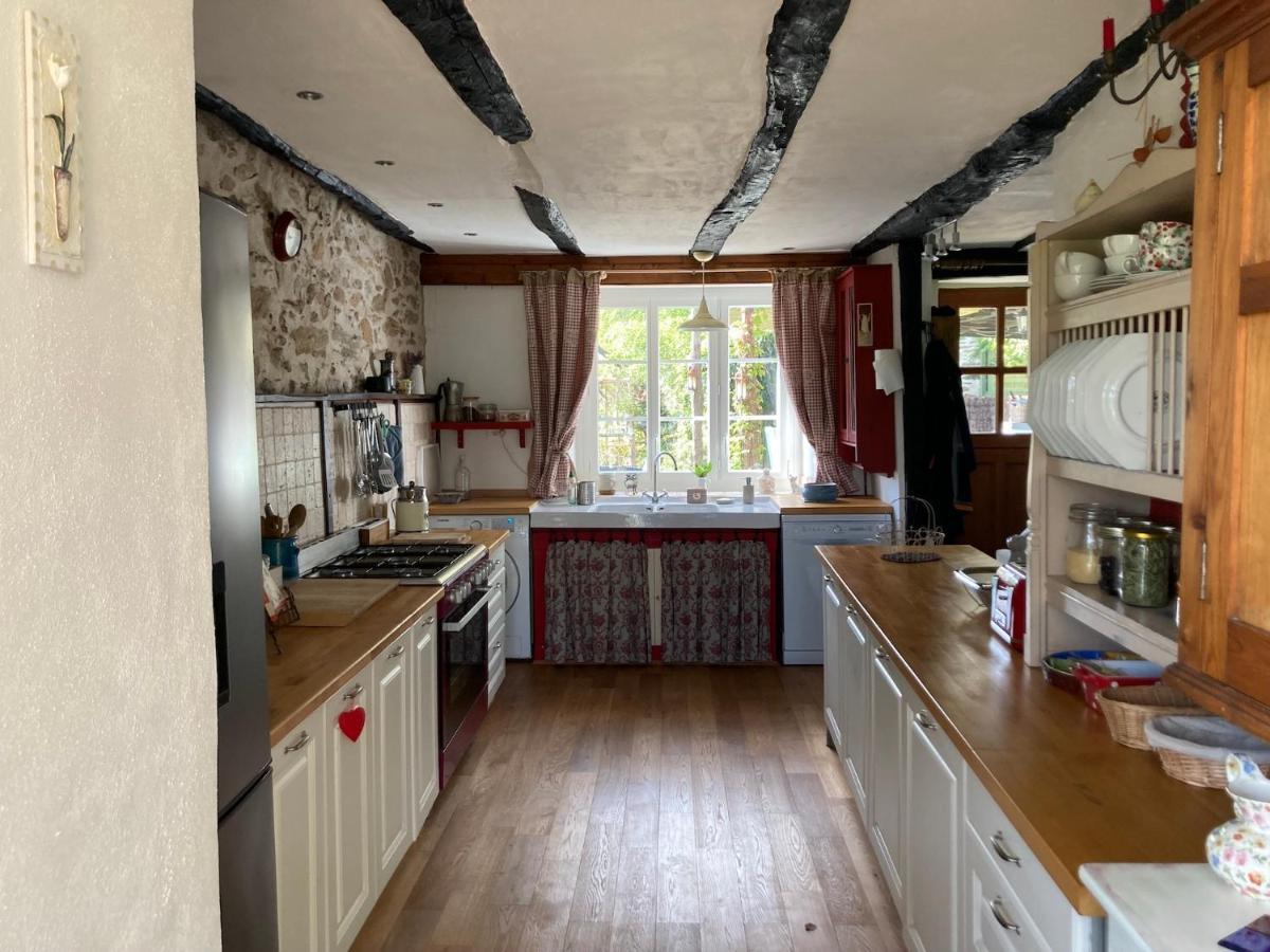La Maison Charmante D'Elisabeth Saint-Ybard Eksteriør bilde